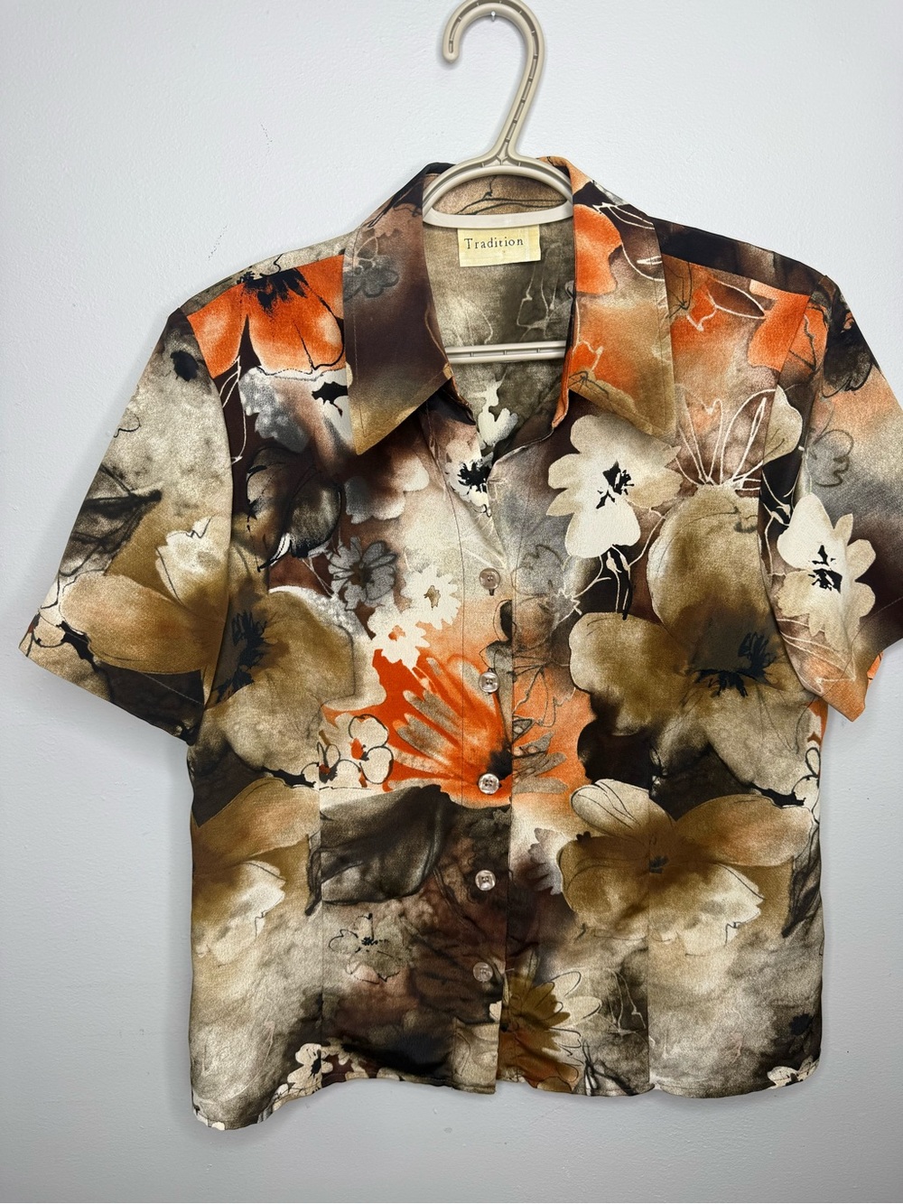 Vintage Tradition Short-Sleeve Floral Shirt in Orange and Brown Women's Size 12